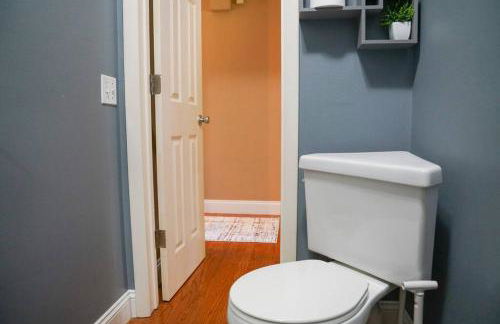 4BR/2.5BA Home boasting 2400sqft and Eat-in KTN - Foto 26