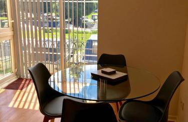 River Courtyard Ground Floor Apt 2BR Parking St Neots Town Centre - Foto 8