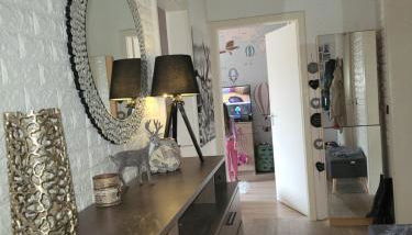 Apartment mit 3 Zimmer - Foto 3