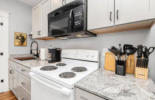 Remodeled Mins to Beach & Downtown Downstairs - Foto 32