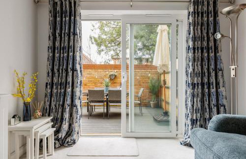 Modern, comfy Town centre gem, near beach, parking - Foto 30