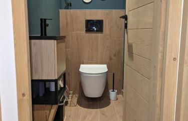 Chazelet - Avec terrasse et jardin - Photo 41