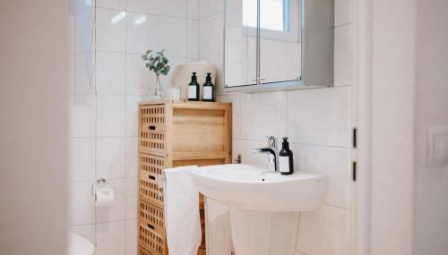 Appartement Residenz Rosenbach – Gemütliche Unterkunft am Rosenbachpark im Herzen von Würzburg - Foto 3