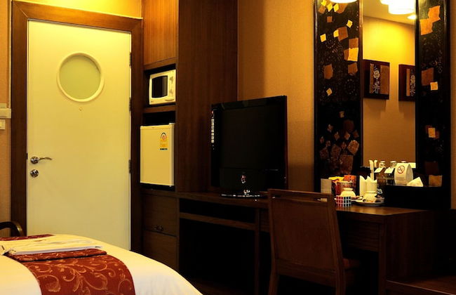 Mariya Boutique Residence at Suvarnabhumi Airport - Photo 34