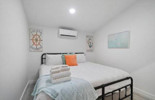 Gorgeous Home with Huge Private Pool and Game Room - Foto 73