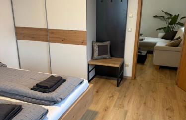 Moderne große Wohnung mit Garten - Foto 18