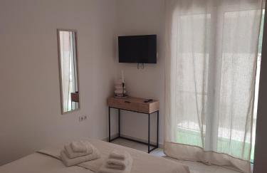 Elegant & Modern Apartment near to Athens Riviera - Foto 15