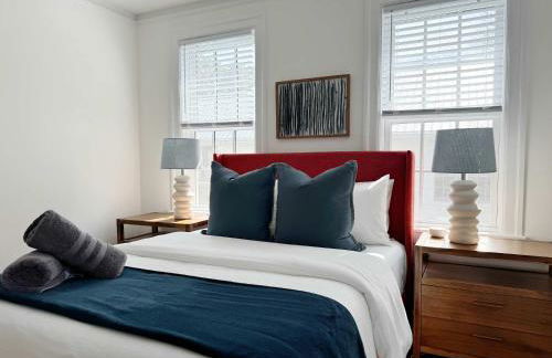 Spacious 3-Floor Downtown Retreat - Prime Location - Foto 19