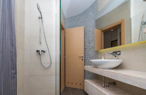 Beautiful view apartment with garage space - Photo 37