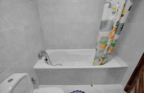 Spacious house in Santa Maria da Feira - 220 m² with city view - Foto 7