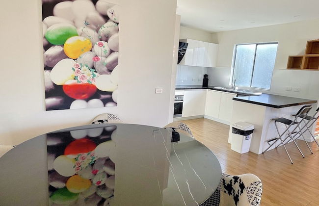 Phillip Island Towers - Photo 16