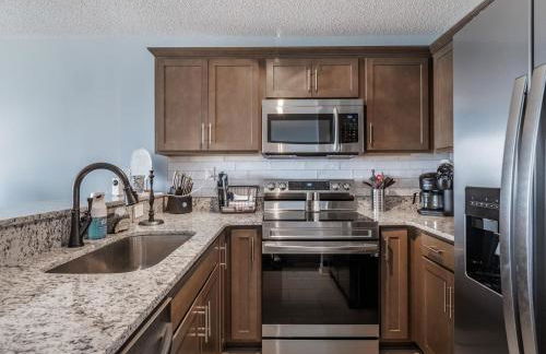 Love & Memories - Photo 30