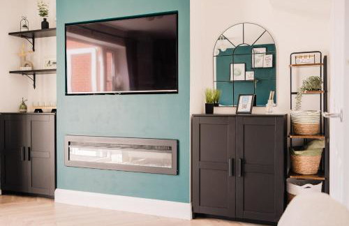 Beautiful 3 Bedroom Home Near Worcester - Photo 47