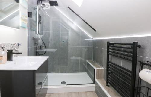 Pine Cottage - Photo 18