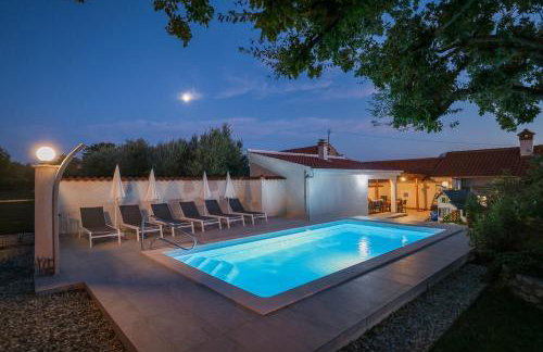 Luxury villa with a swimming pool Poljica, Zadar - 22070 - Foto 9