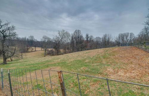 Nature Getaway with On-Site Trails, 17 Mi to DC! - Foto 38