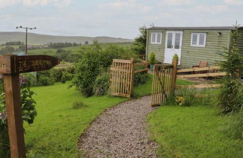 The Journeyman Luxury Shepherds Hut - Photo 2