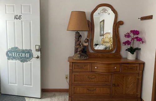 STAIRS OPTIONAL! Lakefront! Pool! On Water! Convenient Fishing! - Photo 5