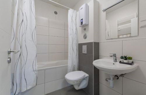 T&K Apartments - 1 to 4 Room Apartments - 20min to TradeFair Messe Airport Düsseldorf - Photo 50