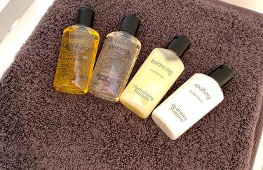 Wisteria Cottages are self catering cottages in a beautiful village location - Foto 13