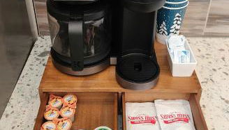 Valley View Resort Cabin #4, 2-Bed, Modern-Luxury with Hot Tub in Canaan Valley, WV - Foto 2