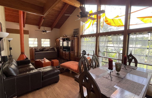 Treehouse Apartment Rentals - Foto 15