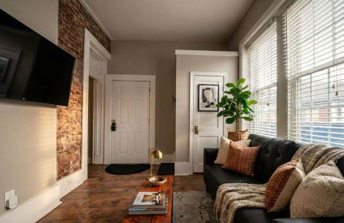 Park Place- Cozy Modern Space Fully Updated Fast Wifi Good Coffee and Easy Parking - Foto 4