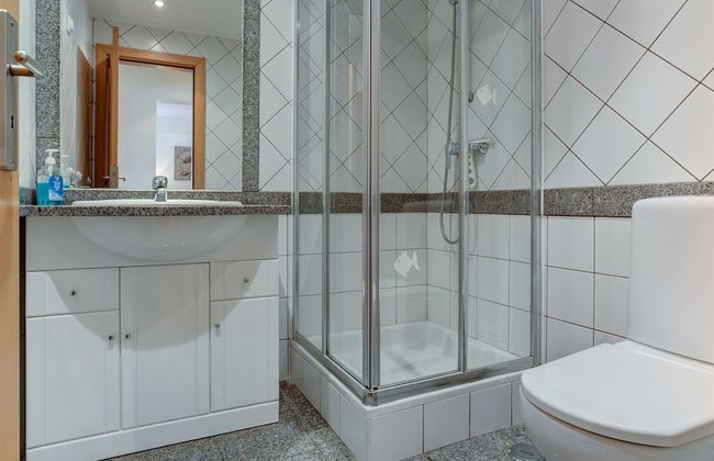 Outra Vez Spacious Apartment 5 Minute Walk From - Foto 22