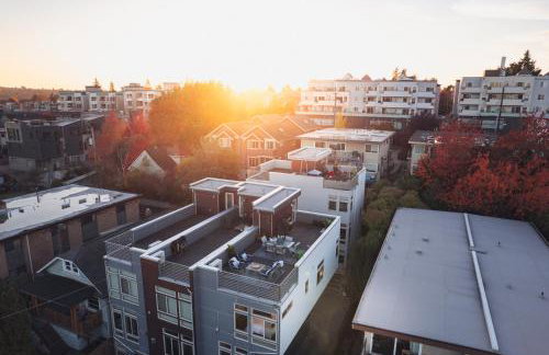 Rooftop access and Views Lake Union Lookout - Photo 43