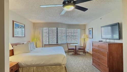 Stellar Location with Hot Tub Pool Steam Room & Gym Acces - Foto 1