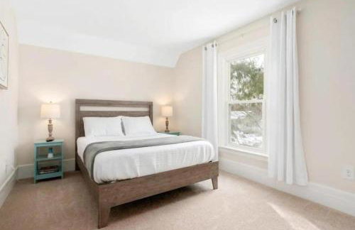 Sweet Retreat 3 Mins to Notre Dame Eddy St Commons and Memorial Hospital - Foto 21