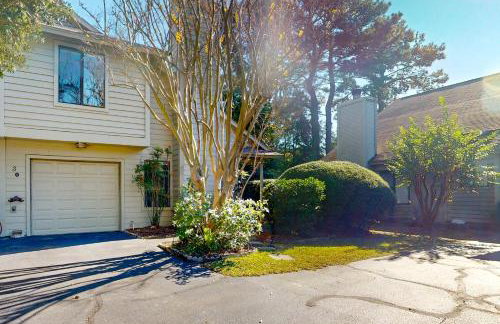 Maple Leaves - 30 Day Rental - Photo 20