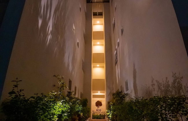 Luxury Apartment With Poll - Photo 68