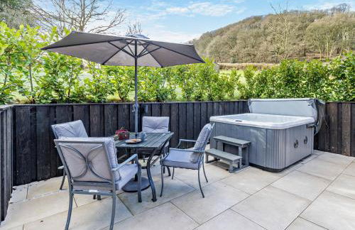 2 Bed in Heyope 94203 - Photo 10