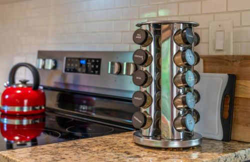 Mountain Bungalow-Walk to Downtown/Biker's Dream! - Foto 20