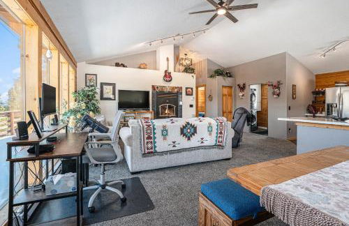 Cozy Mountain Cabin with Stunning Views - Foto 6