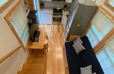True Tiny Home & Community - 6 Mins To Downtown - Foto 6