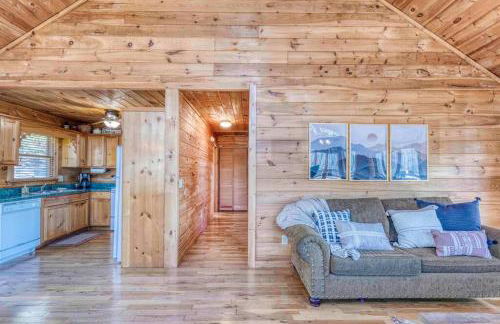 Serene Cabin*Mountain Views*Hot Tub*Large Decks - Foto 17