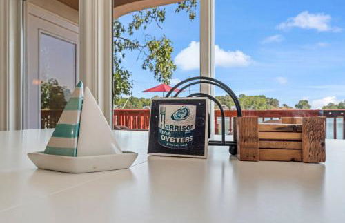 Waterfront Getaway - Dock UR Boat & Walk to Beach - Foto 74