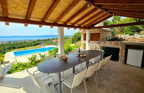 Villa Bepina, surrounded by sea, olive, vineyard - Photo 11