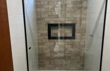 Casa Nova, com cozinha planejada, bem localizada! - Foto 18