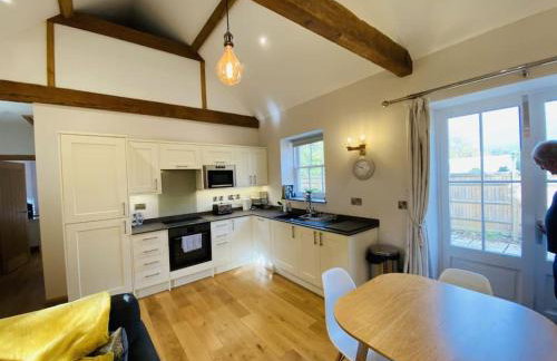 The Stable - For A Unique Retreat - Photo 3