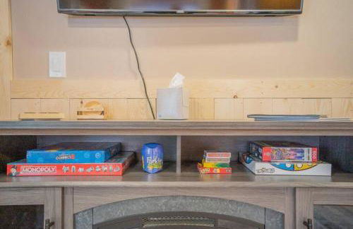 Tucked Away Timber Lower Suite - Foto 24