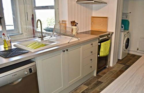 St Nicholas Cottage - Stunning Views! Crabpot Cottages Sheringham - Photo 7