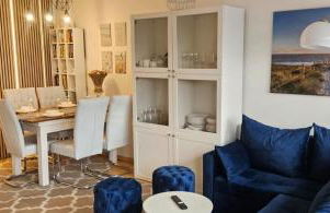 Ferienwohnung Für Gäste mit Niveau,Monteurewohnung mit 3 separaten Schlafzimmern,Parkplatz für Großes Fahrzeug vorhanden 8,5m lang - Foto 1