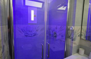 Grazy Home - Bright new Apt with Terrace and Jacuzzi - Foto 42