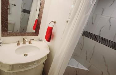 F3 close to front heated pool - Foto 8