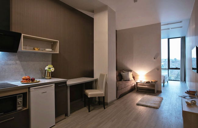 Tulip Apartments - Photo 9