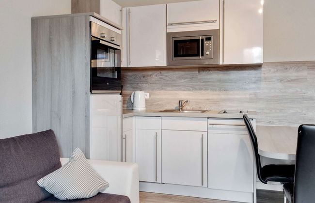 Snug Apartment in Kalkhorst with Terrace near City Center - Foto 12