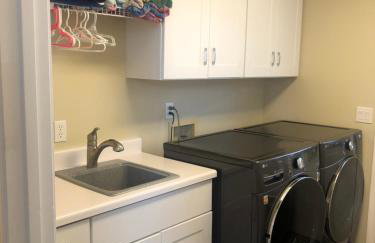Whitefish Home, 3 BED 2 BATH, Sleeps 7, Hot Tub, AC - Foto 14